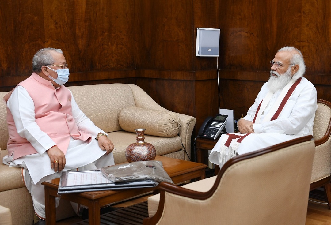 Hon'ble Governor meets Shri Narendra Modi Hon'ble Prime Minister of India at New Delhi