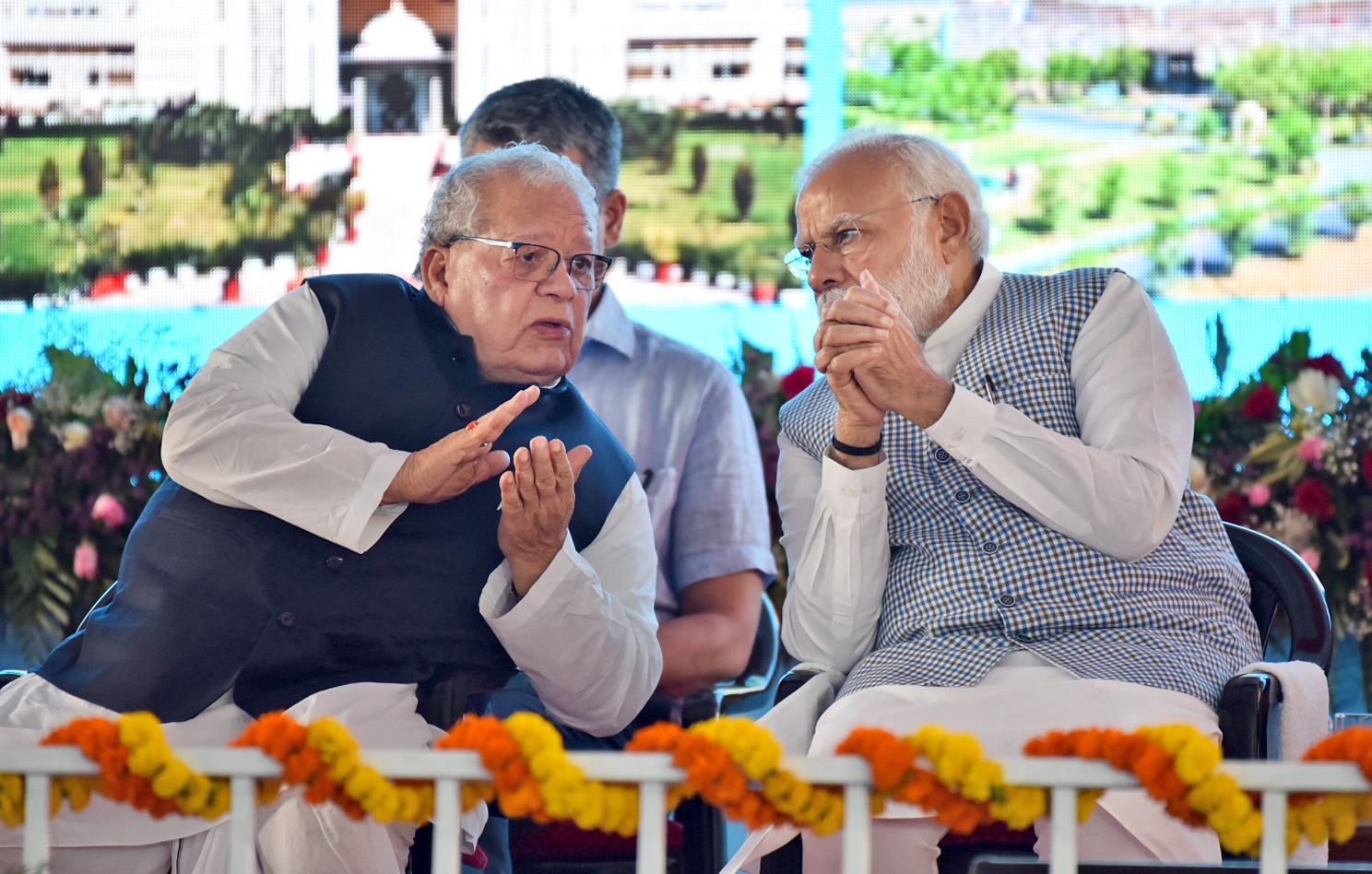 Hon'ble Governor with Hon'ble Prime Minsiter of India during inauguration event at Jodhpur