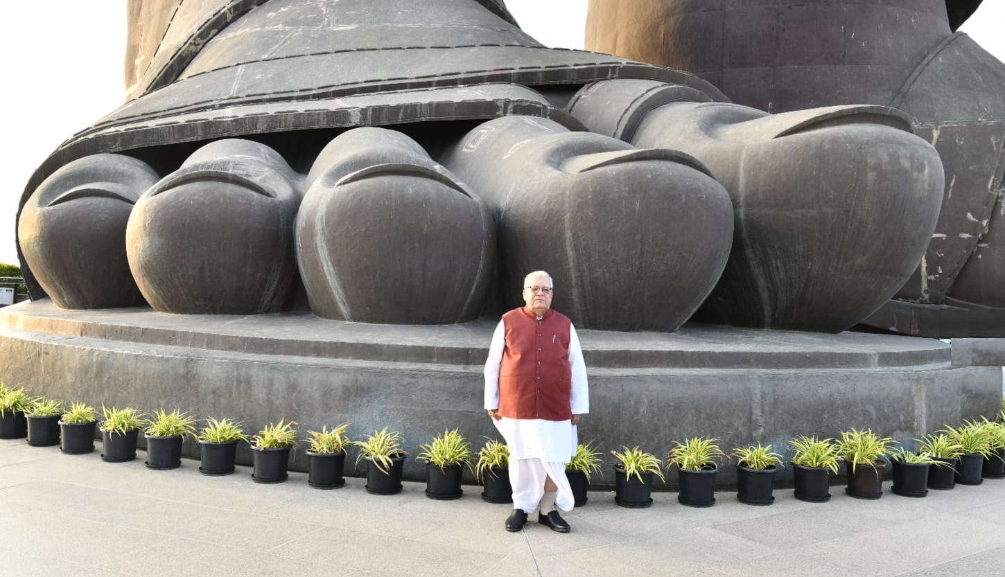 Hon'ble Governor at the ‘Statue of Unity’, India’s tribute to Sardar Patel.