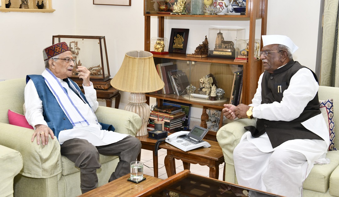 Hon'ble Governor meets Former Union Minister shri Murli Manohar Joshi , at New Delhi