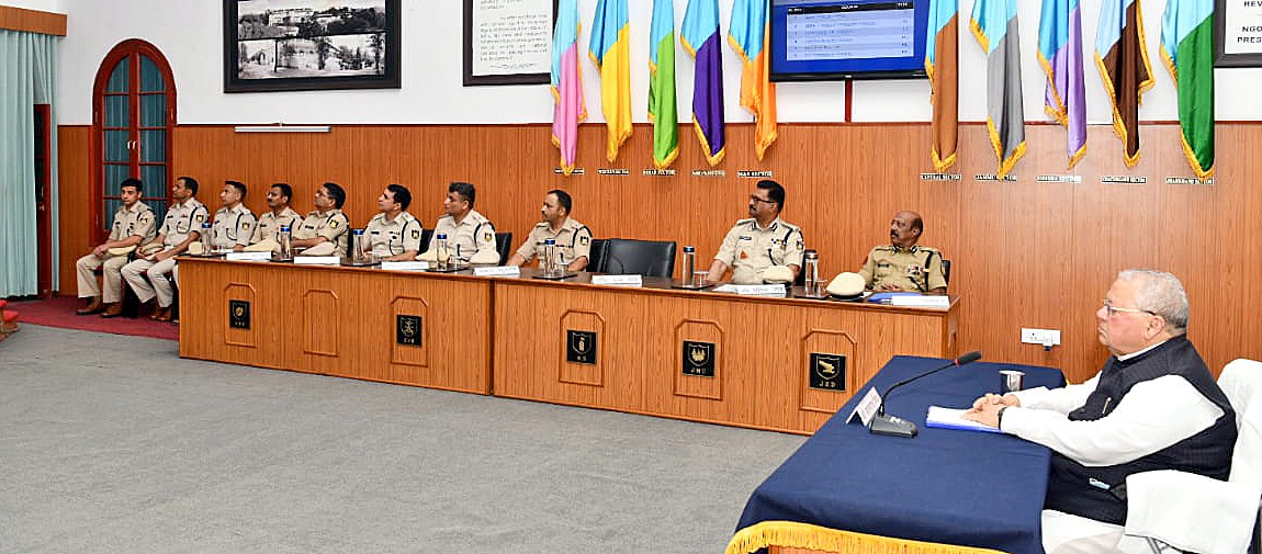 Hon'ble Governor visited Internal Security Academy at Mt. Abu.