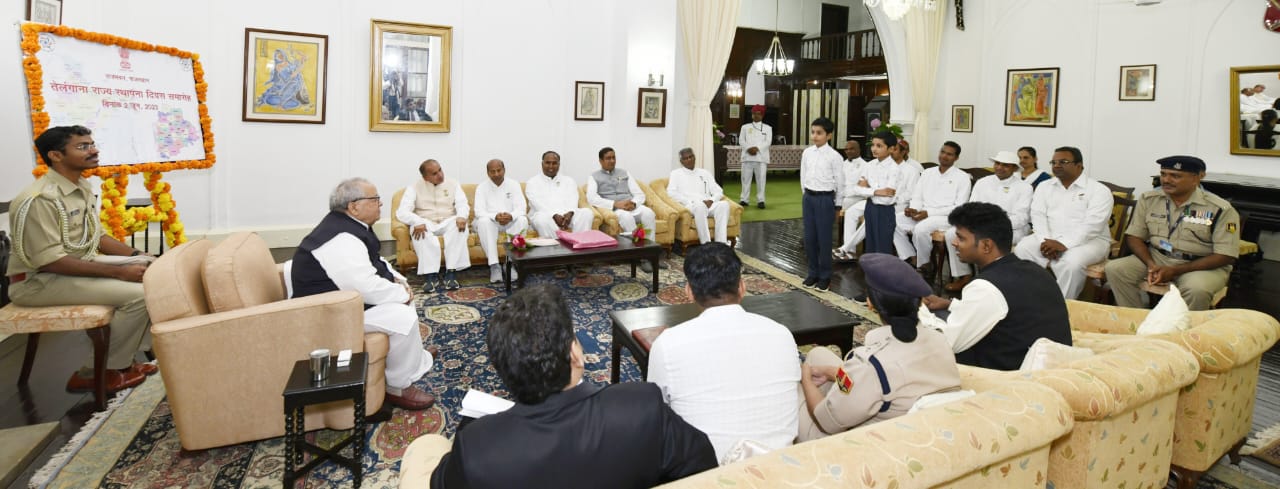 Hon'ble Governor Interacted with people of Telangana origin on Telangana Formation Day at Raj Bhawan Mt.  Abu